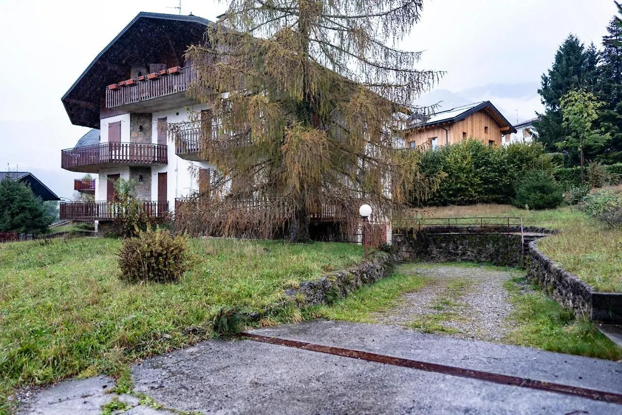 181 - Casa Arcobaleno Tra Le Alpi, Piste Da Sci A 15 Minuti Apartment Castione della Presolana Italy