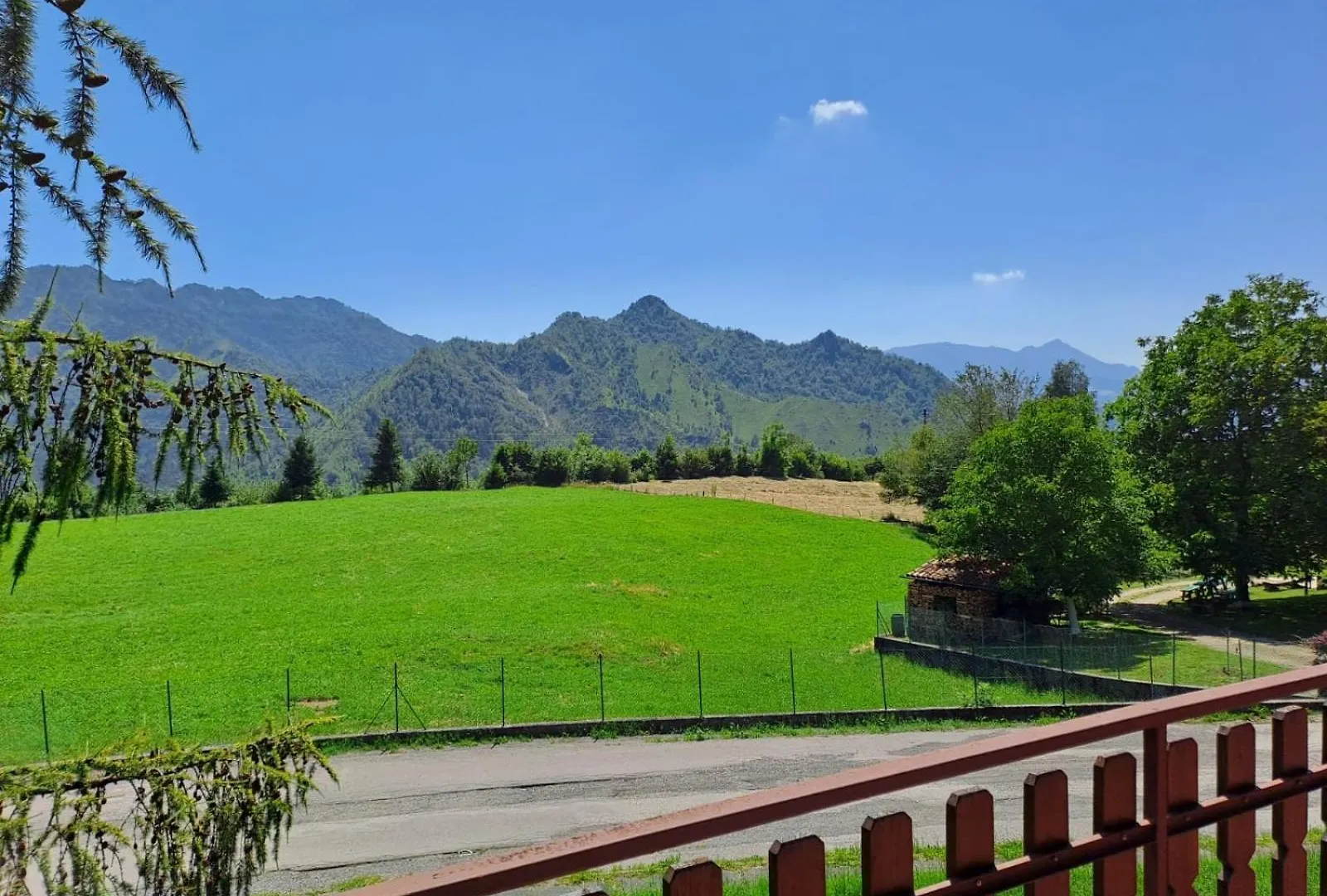 181 - Casa Arcobaleno Tra Le Alpi, Piste Da Sci A 15 Minuti Apartment Castione della Presolana
