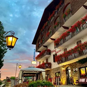Aurora Hotel